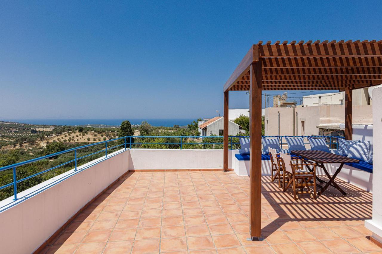 Anna'S Villa In Mesi Village Agia Triada Exterior photo